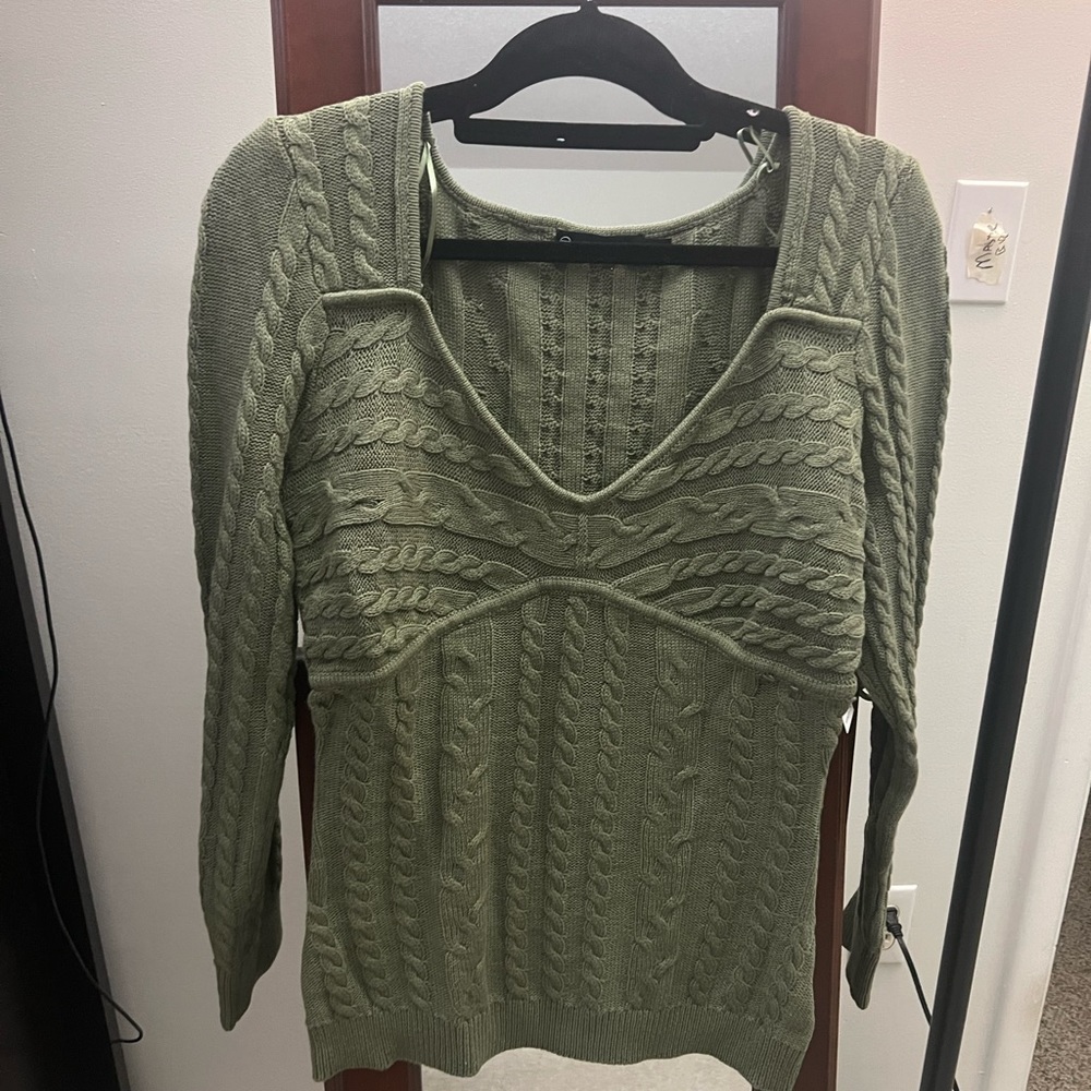 Fashion to Figure Crop Sweater